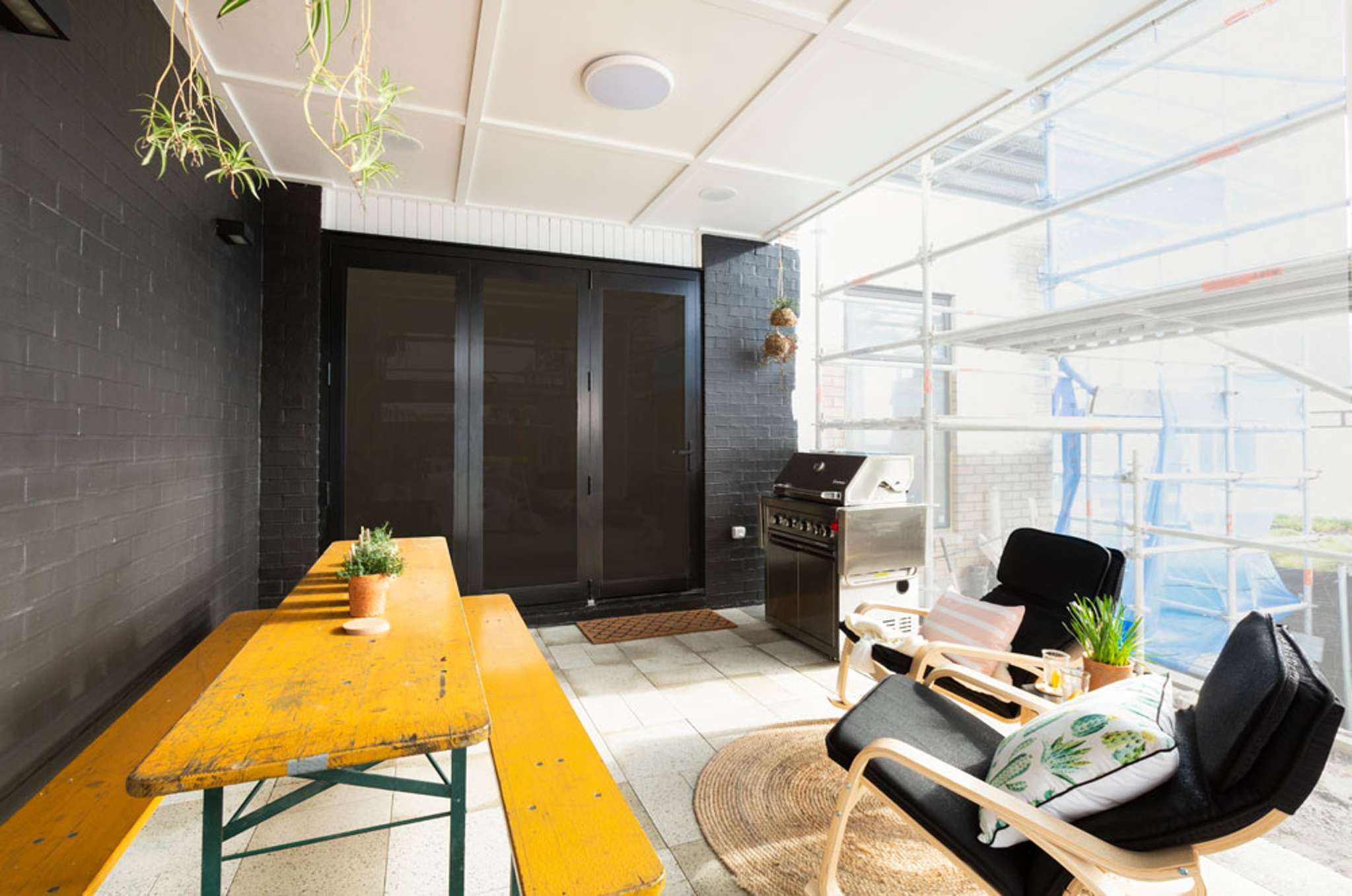 What the Block listings photos tell us about the teams' chances