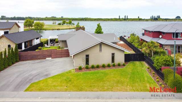 Your Dream Waterfront Family Property Awaits