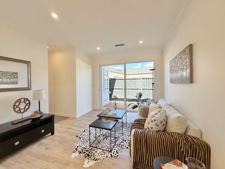 7 Tukutata Crescent Milldale_19