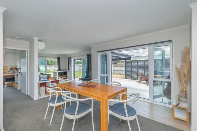 7 Sandown Avenue Himatangi Beach_3