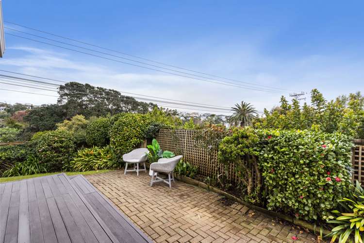 2/893 Beach Road Waiake_20