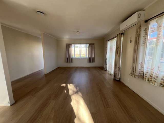 1/25A Clark Road Pahurehure_3