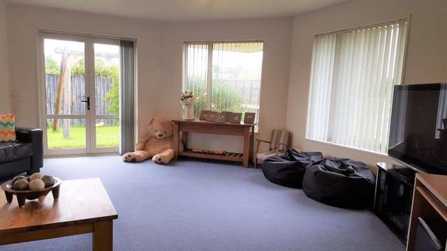 7 Hawkins Place Rangiora_2