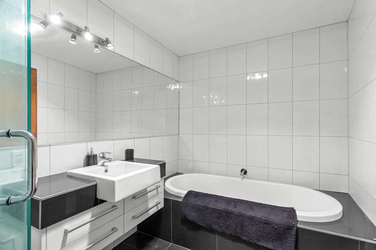 1b Kent Street Queenstown_12