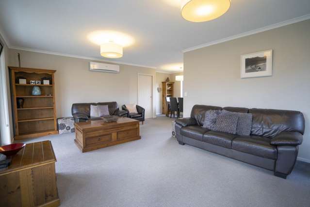 10 Motu-Au Close Manapouri_1