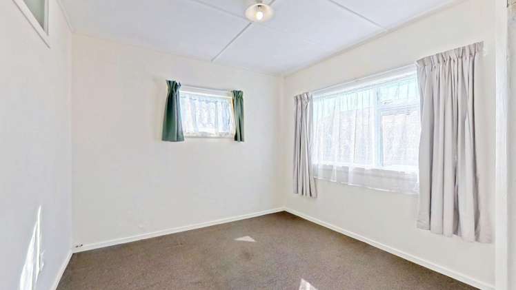 2/33 Puriri Terrace Roslyn_6
