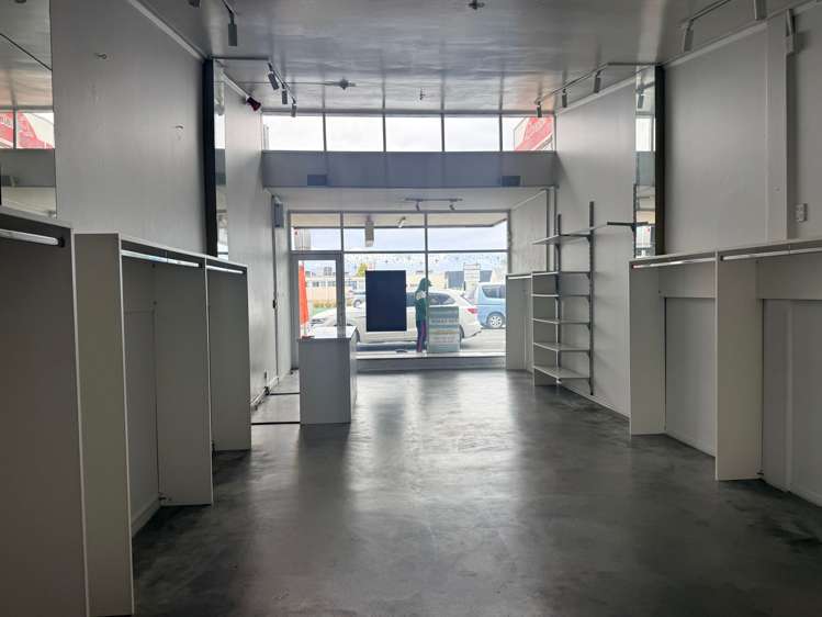 Shop 1,61 London Street Central Hamilton Central_5