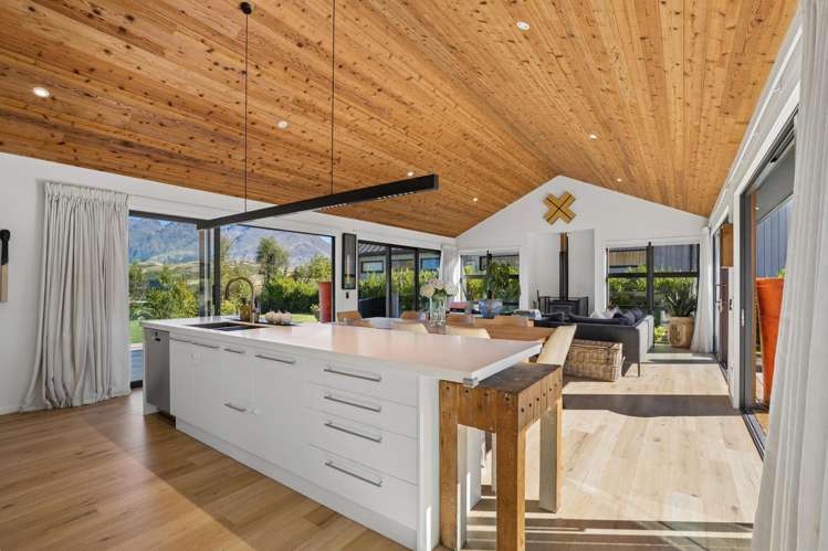 4 Durness Court Jacks Point_9