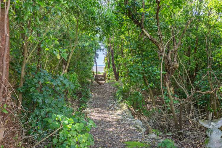 173 Tangmere Road Takaka_18