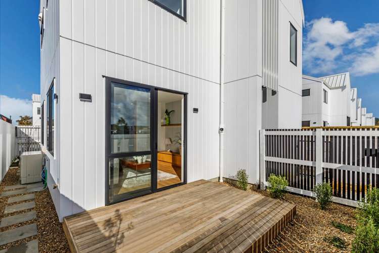 4 Green Bamboo Road Hobsonville_20