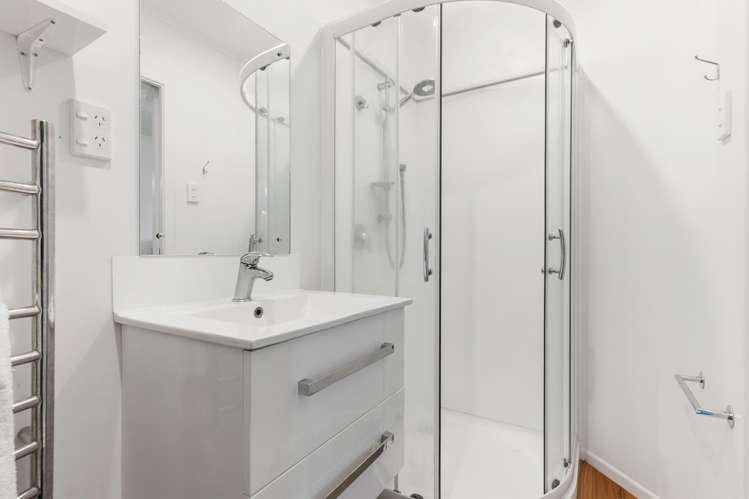 50 Davidson Crescent Tawa_20