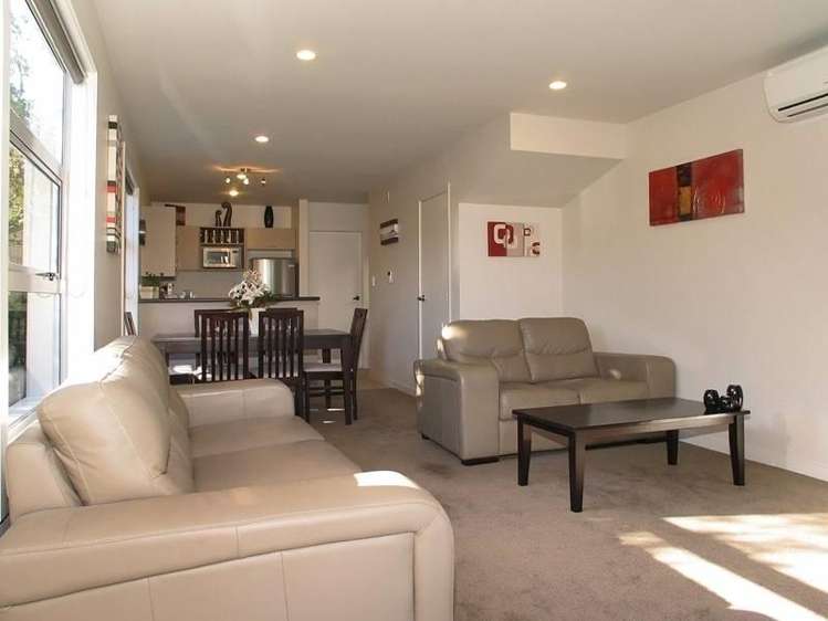 5a Ryan Grove Tawa_4