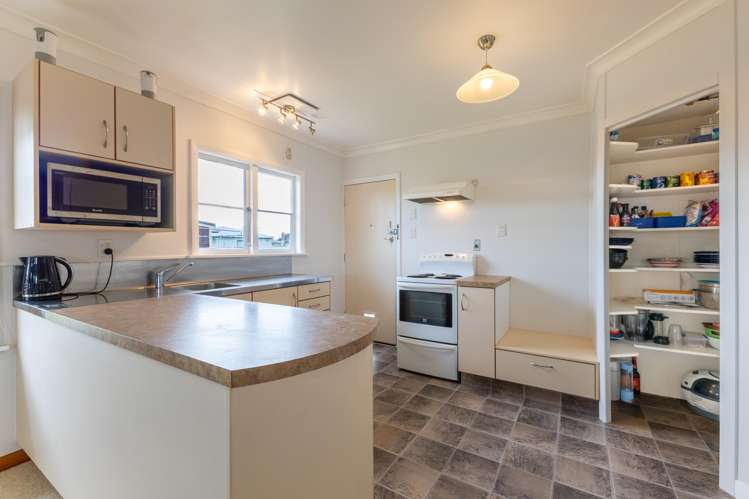 11 Aberdeen Avenue Takaro_12