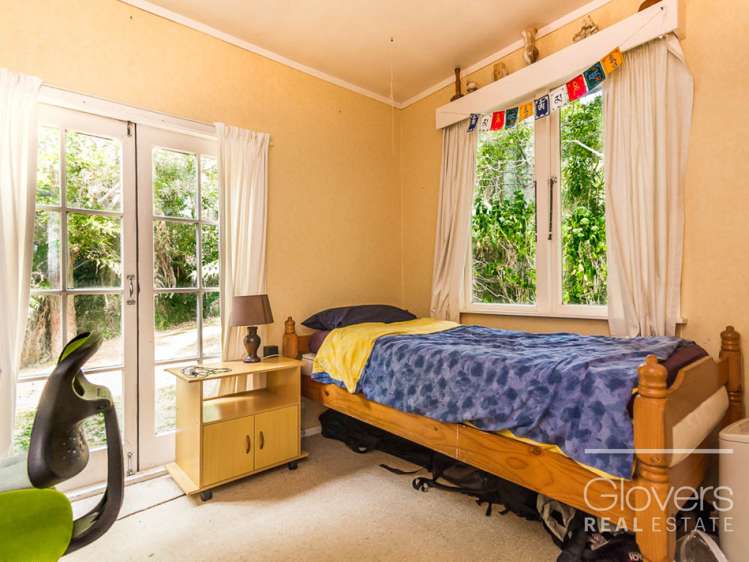 137 Laingholm Drive Laingholm_9