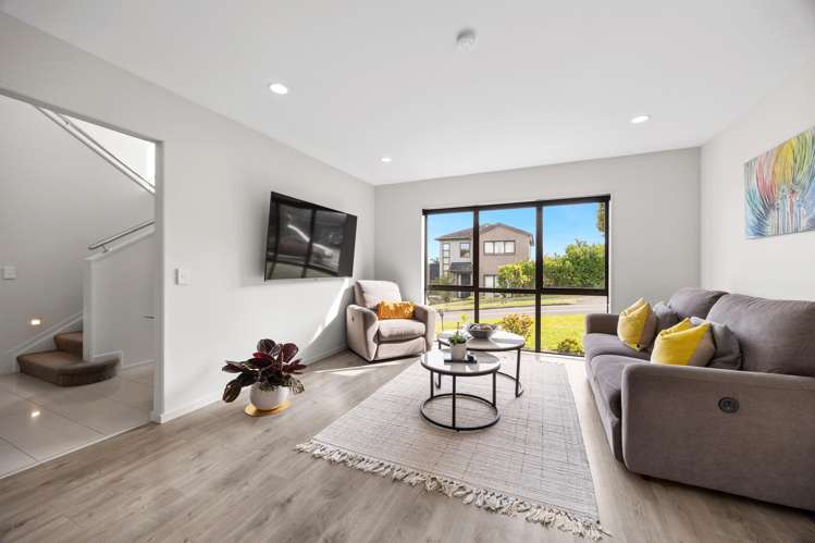 7 Viera Drive Flat Bush_12