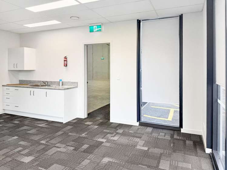 2/31 Chafer Place Burbush_7