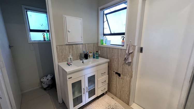 43 Halver Road Hillpark_7