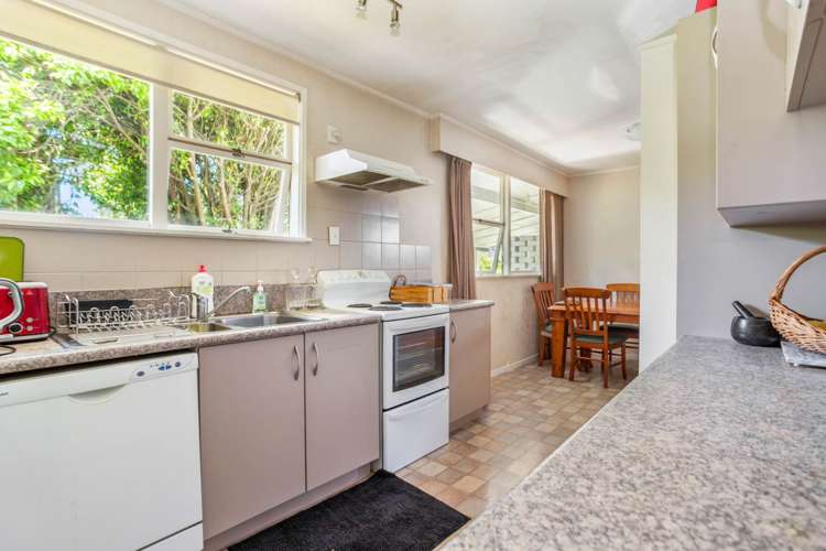 71 Kay Drive Blockhouse Bay_10