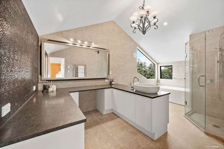 1 Whangaparaoa Road Red Beach_31