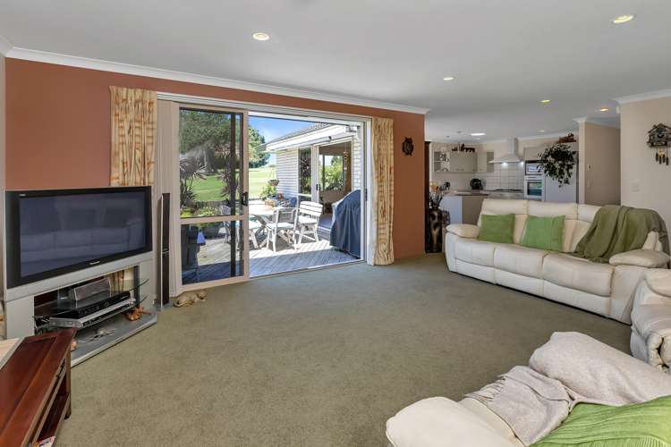 34 Lochiel Place Kamo_10