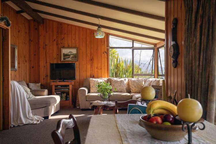 13 Rose Street Raglan_9