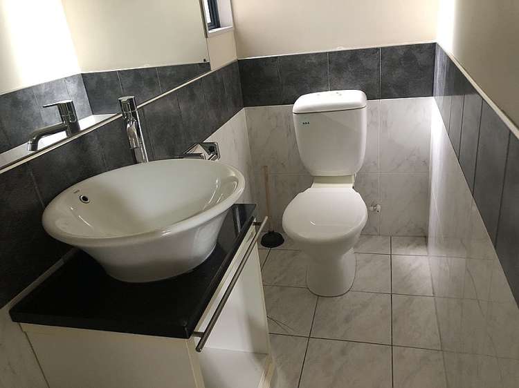 11 Ian Marwick Place Birkenhead North Shore City Houses for Rent