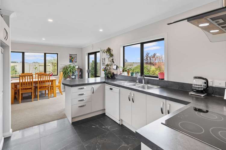 28 Abby Road Fitzherbert_9