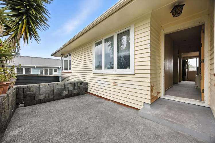 73 Commissariat Road Mount Wellington_5