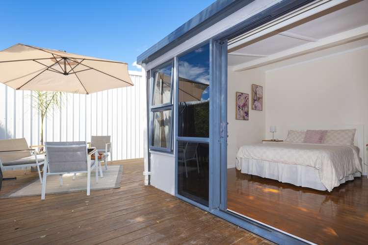 445 Nelson Road Riverdale_11