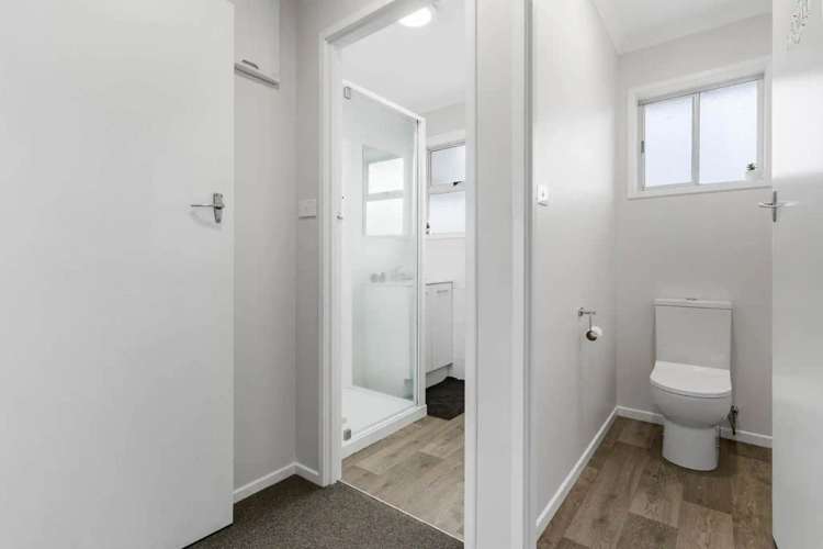 2/167 Shirley Road Papatoetoe_4