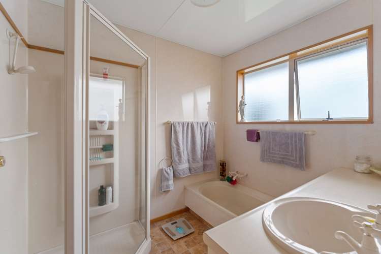 6 Rentons Road Mosgiel_13