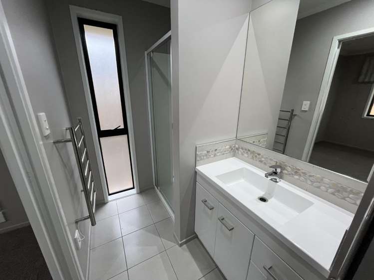 29A Dixon Road 2742_8