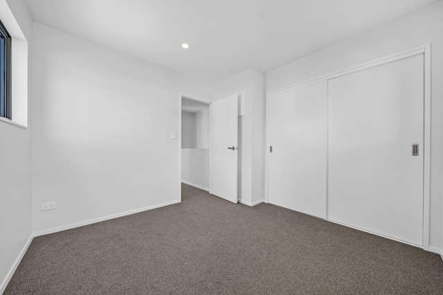 71 Te Ara Wai Mangere East_4