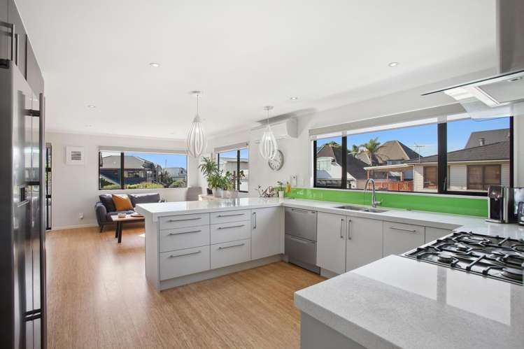 21 Waller Avenue Bucklands Beach_16