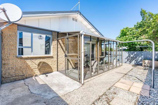 Sunny, Private & Easy-Care Living!
