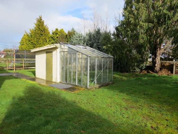 10 Great North Road Winton_8