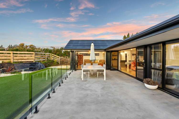 1266 West Coast Road West Melton_18