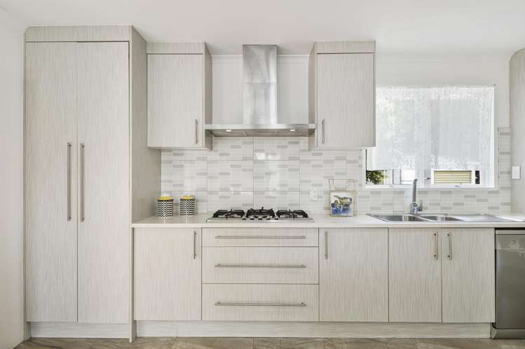 78 Helena Street Massey_9