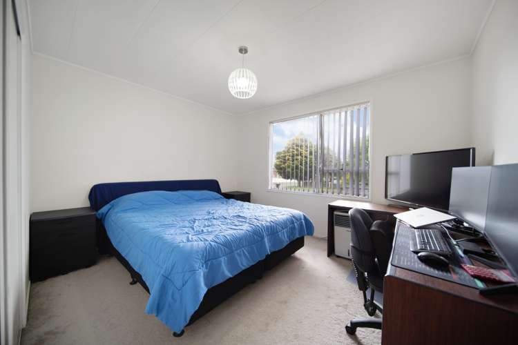 2/1 Funnell Place Manurewa_14