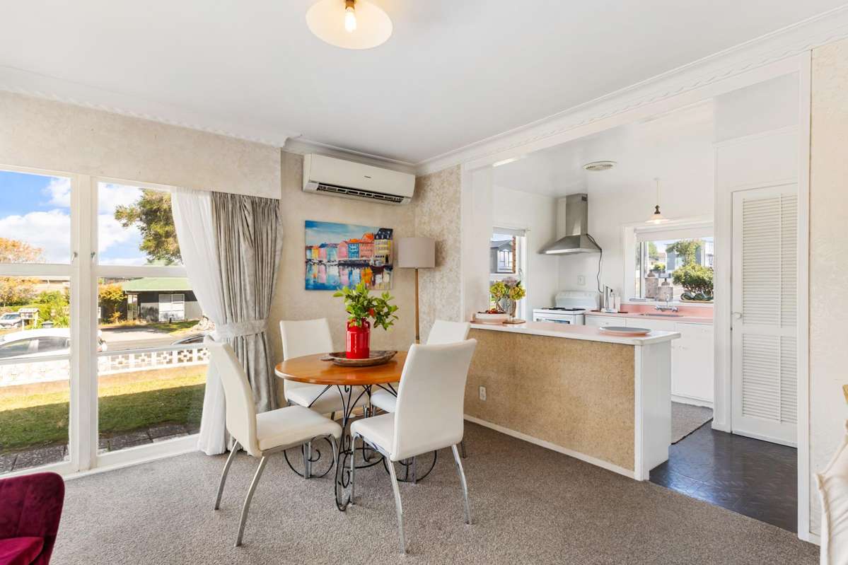 2/139 Clovelly Road_3