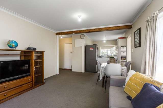 1/159 Coronation Road Hillcrest_2