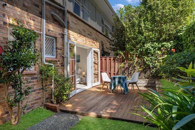 5A Abraham Place St Johns_1