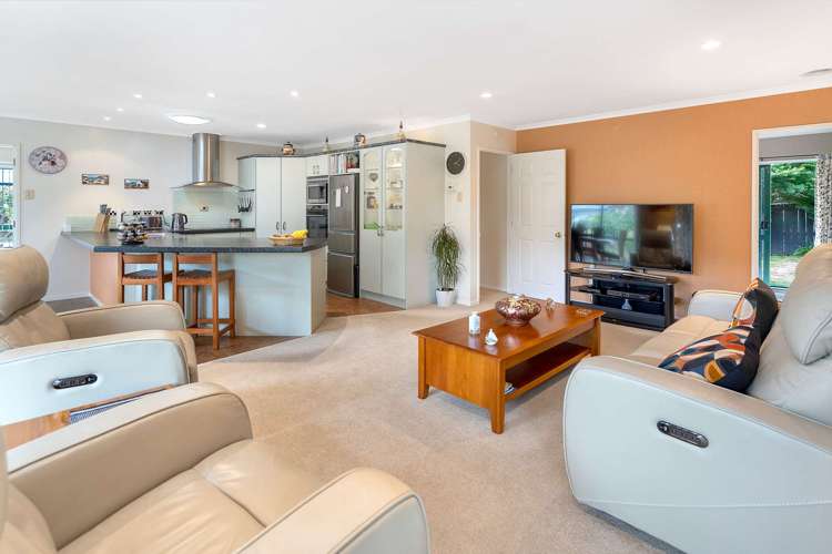 7 Caulfield Place Pukehangi_8