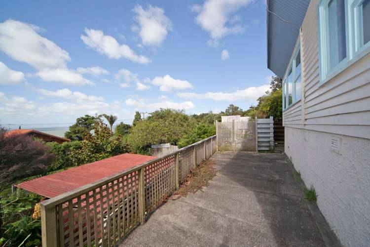 15 Kauri Point Road Laingholm_8