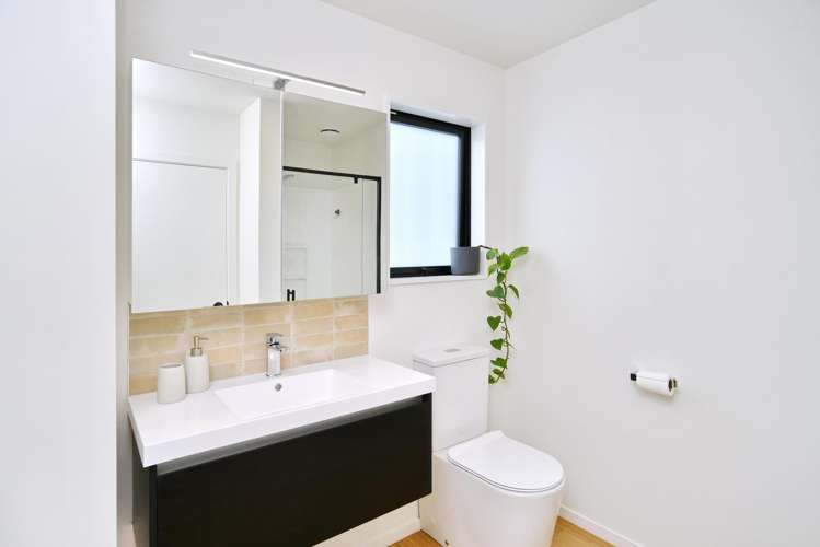 1/26 Warrington Street St Albans_13