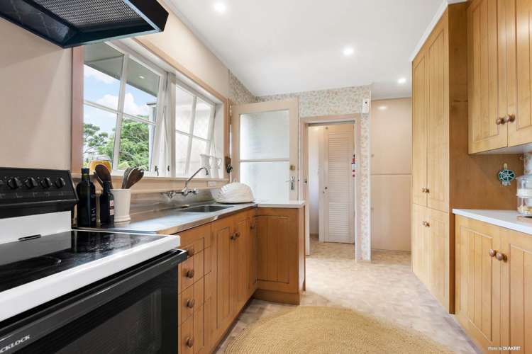 9 Riverpark Crescent Henderson_6