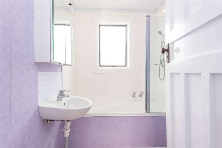 106 Mackworth Street Woolston_11