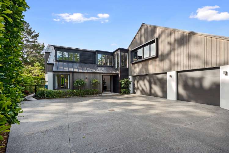 19 Kingfisher Grove Greenhithe_33