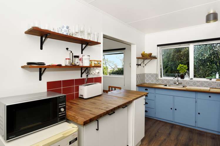 2/59 Douglas Road Wakatu_1