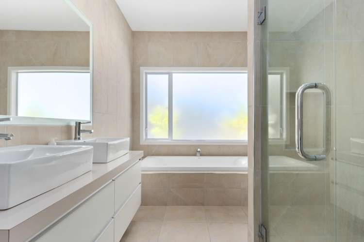 115 Kent Terrace Taradale_14